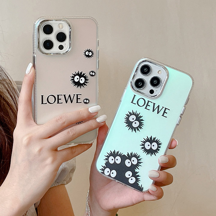 Loewe半透明iPhon15ケース