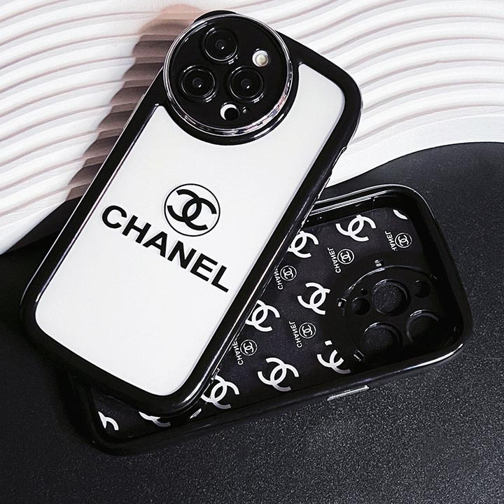 シャネル chanel アイフォン 15 pro携帯ケース