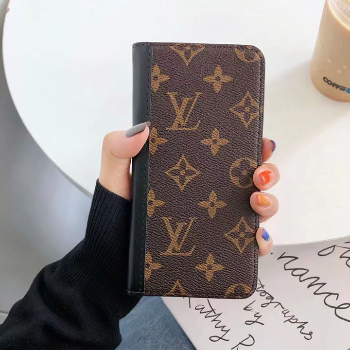 lv iphone 15pro maxカバー